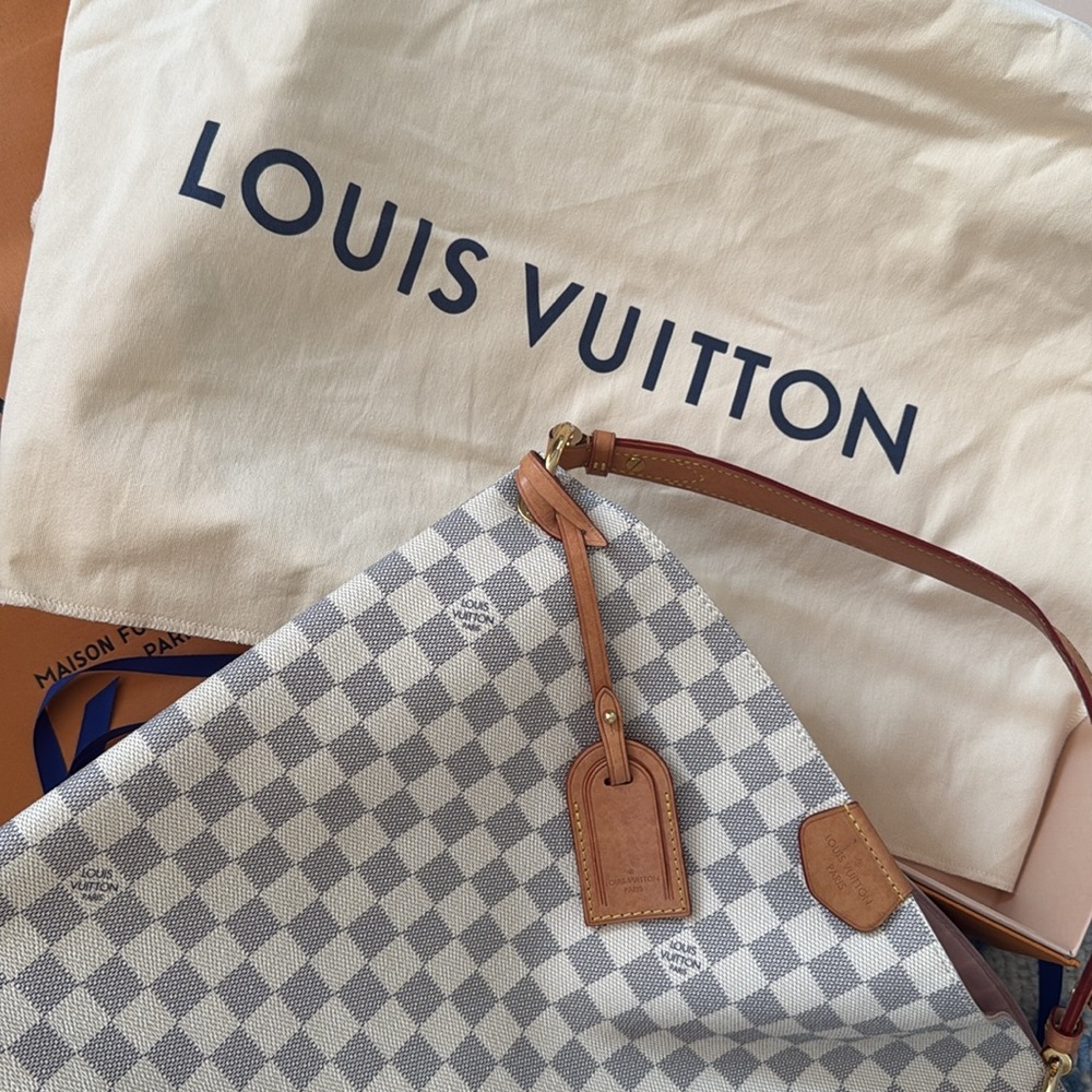Louis Vuitton Graceful MM Rose Ballerine